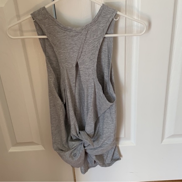 Lululemon athletica all tied up tank - 6 - Picture 6 of 7